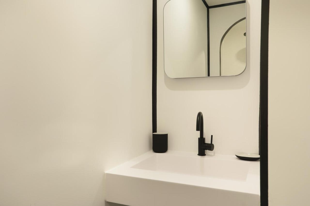 Apartment Saint Germain Des Pres By Studio Prestige Paris Ngoại thất bức ảnh